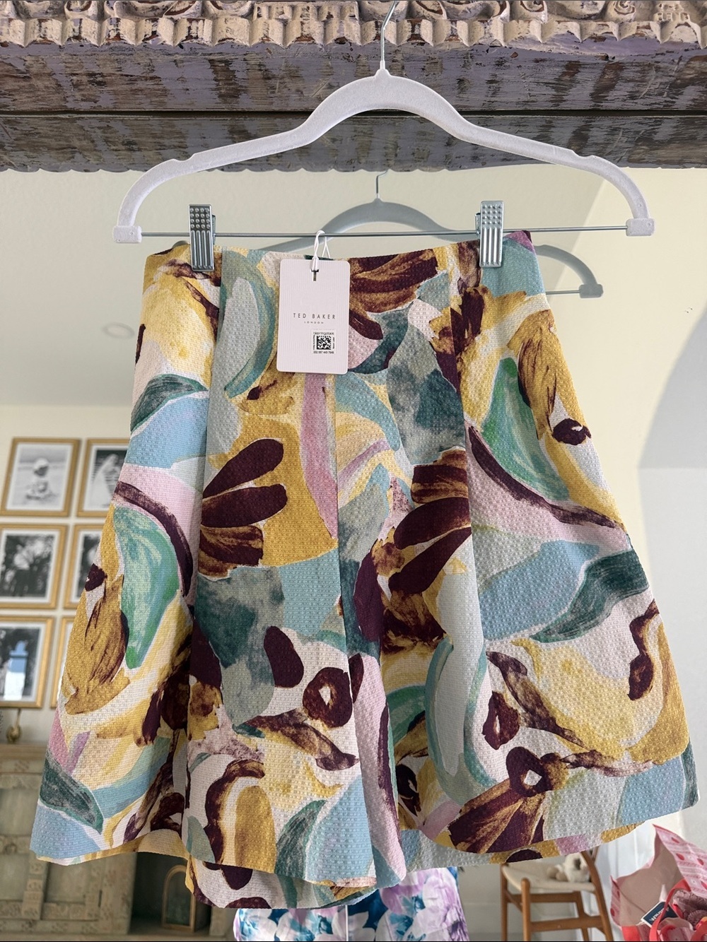 Ted Baker NWT Multicolor High-Waist Abstract Print Shorts
